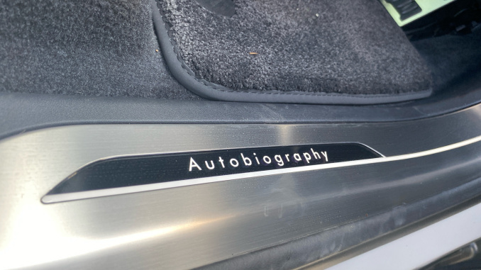 Land Rover Range Rover Sport 3.0 D250 Edition 5dr Auto Diesel Estate - Image 39